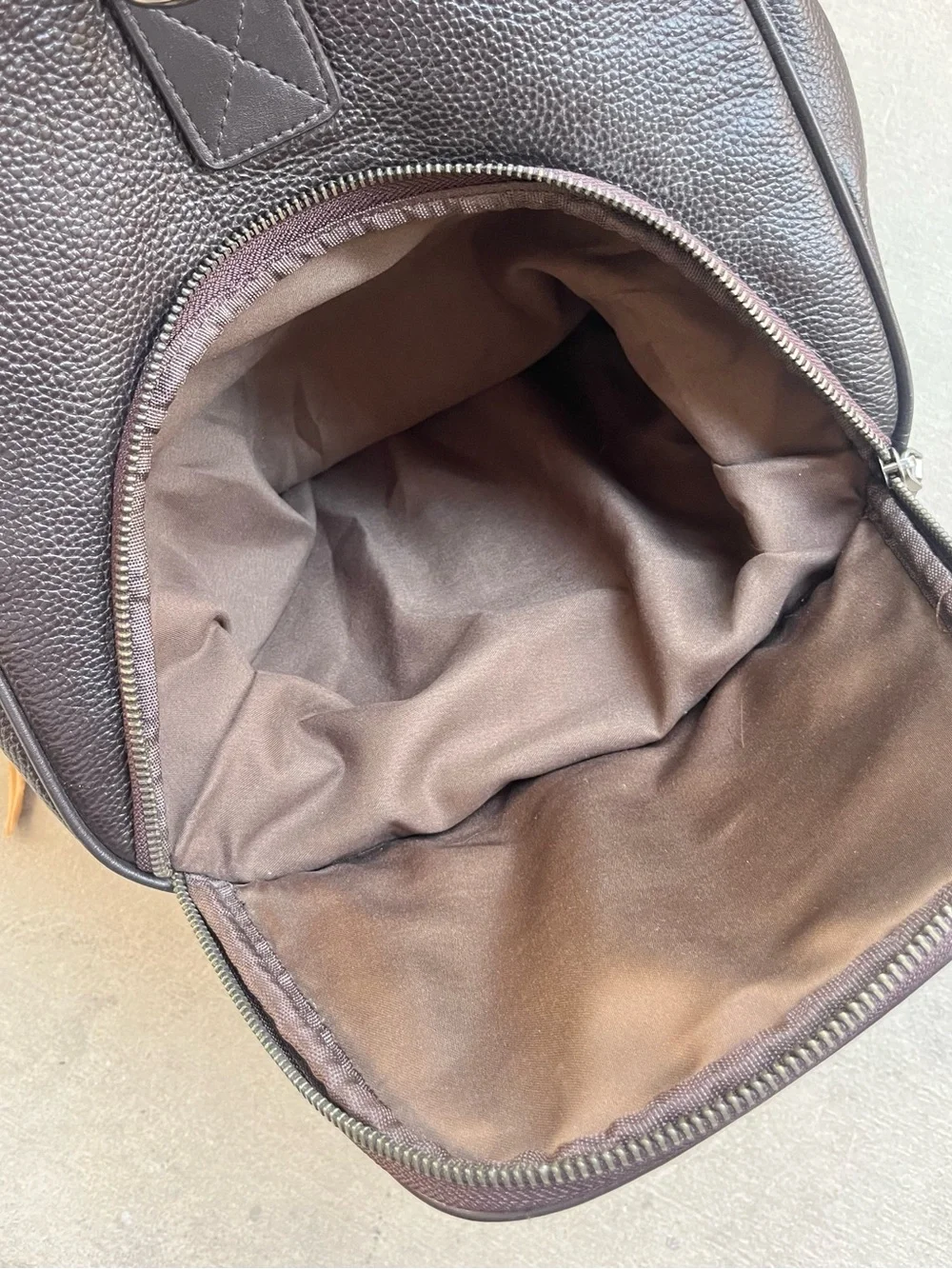 Bostanten brown leather duffel